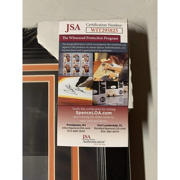 Kevin Hayes Autographed Signed Flyers 8x10 Spotlight Photo Framed JSA - Picture 4 of 5